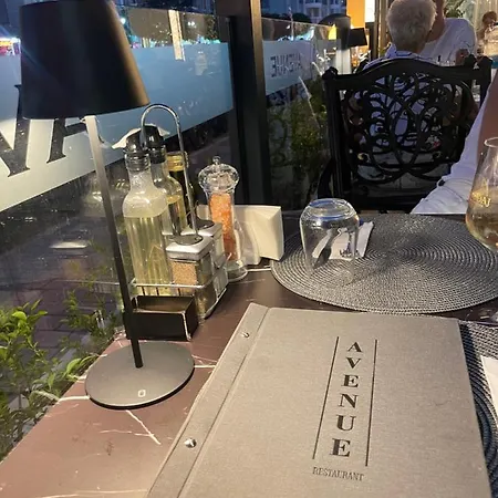 Ξενοδοχείο Avenue Ράβντα
