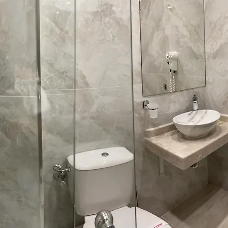 Avenue 호텔 라브다