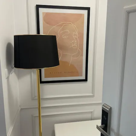 Avenue 호텔 라브다